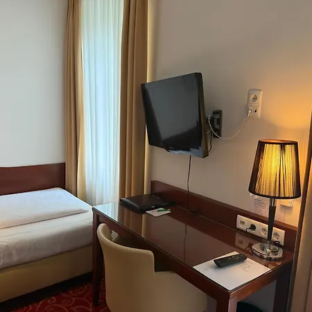 Hotel Jaeger-2